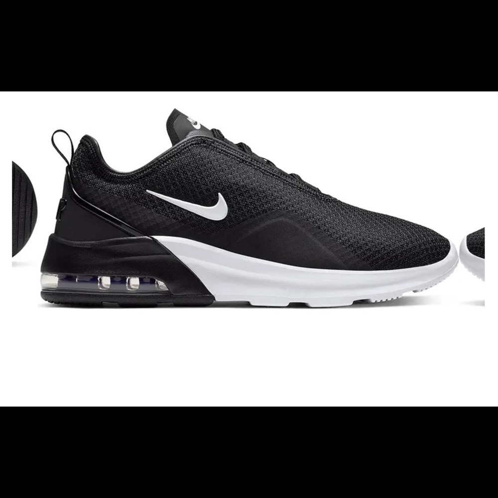 Nike Women's Black and White Sneakers